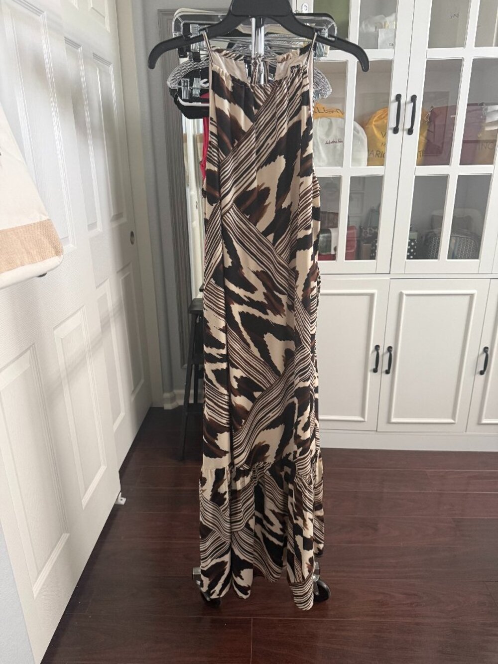 Anne Klein Animal Print Max Dress Size 6 NWOT